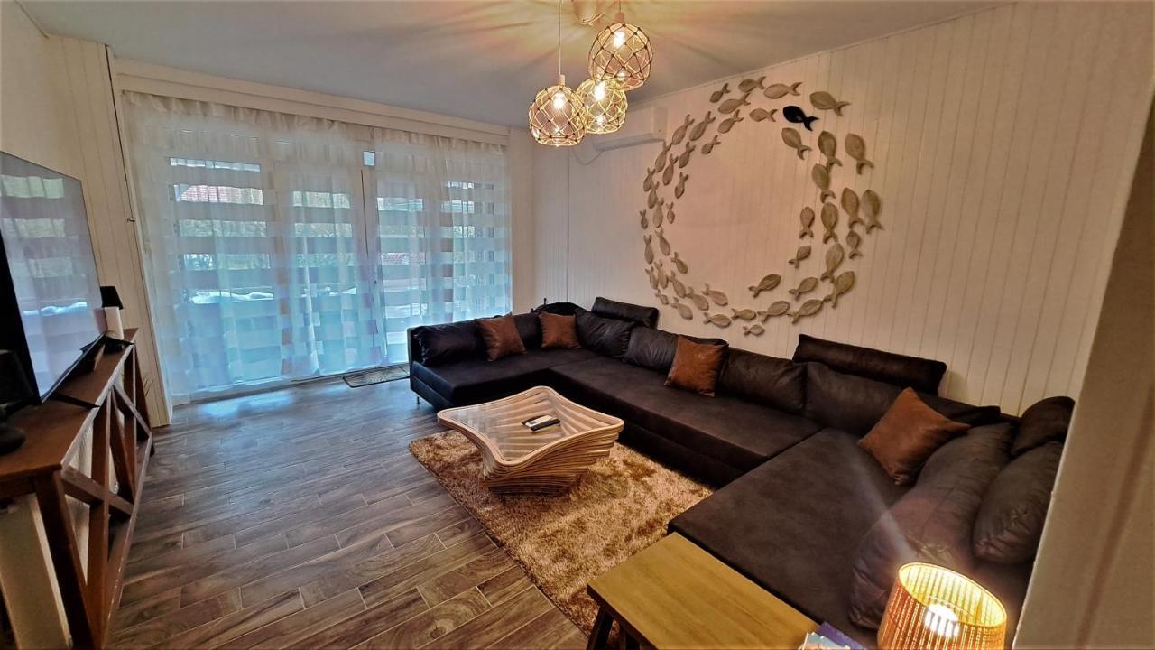 Lake House Siofok Bagian luar foto